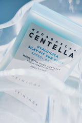 [Skin1004] Madagascar Centella Hyalu-Cica Silky Fit Sun Stick - 2 Size